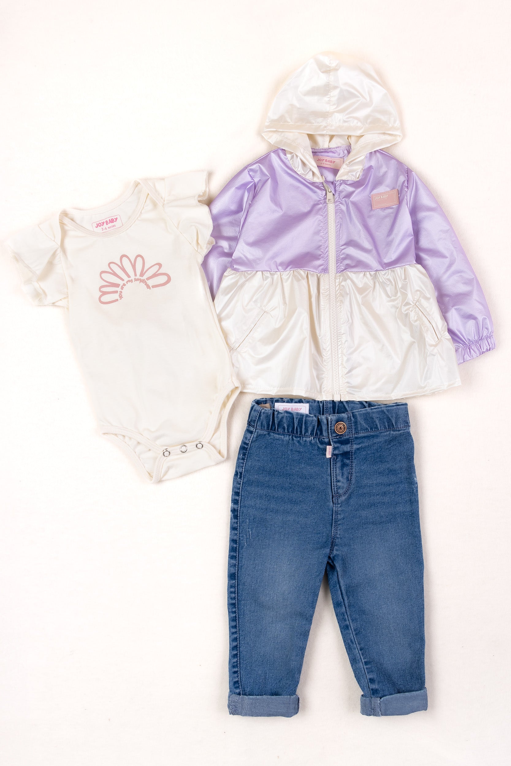 CONJUNTO BEBÉ NIÑA TRES PRENDAS MORADO