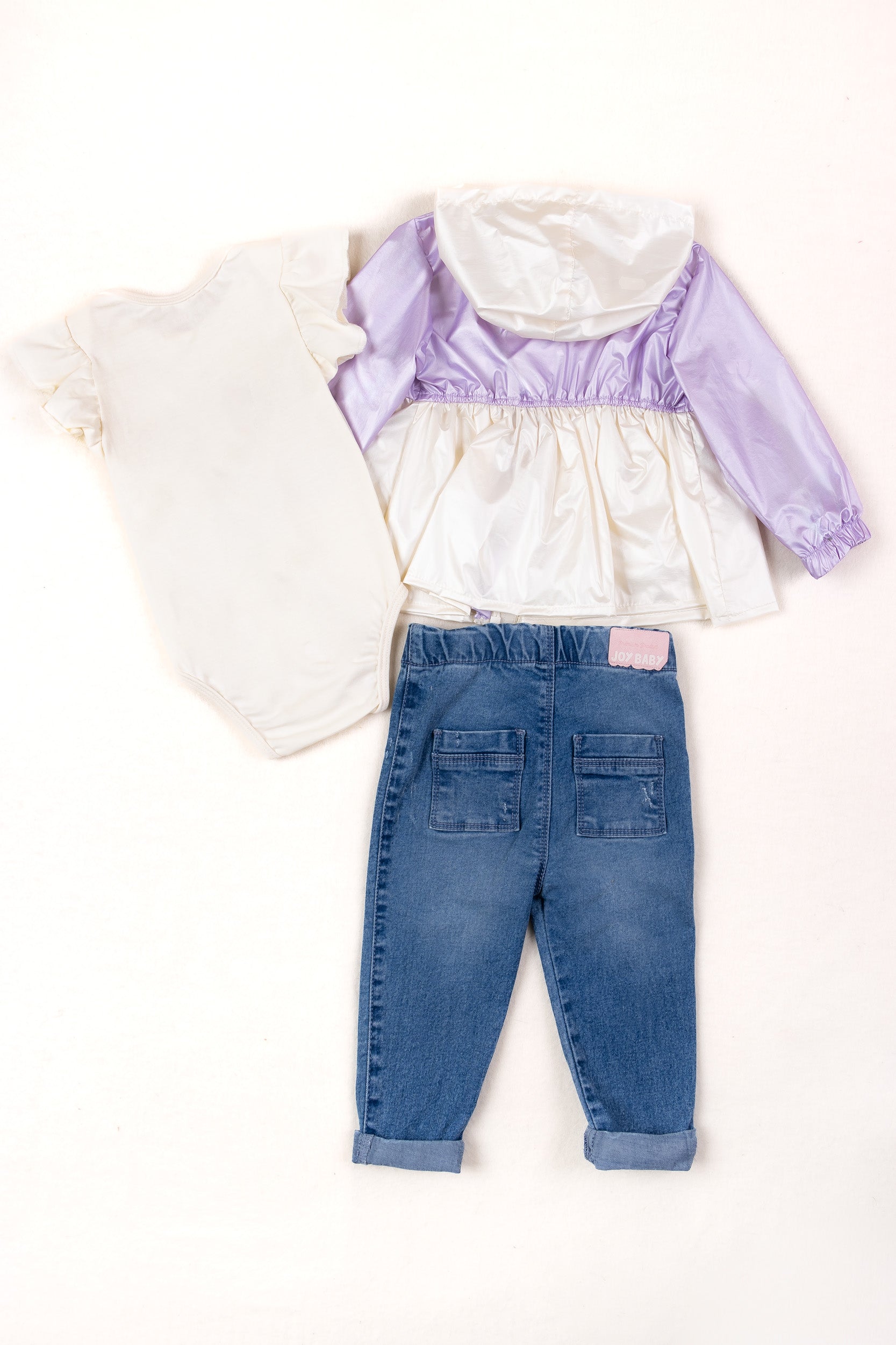 CONJUNTO BEBÉ NIÑA TRES PRENDAS MORADO