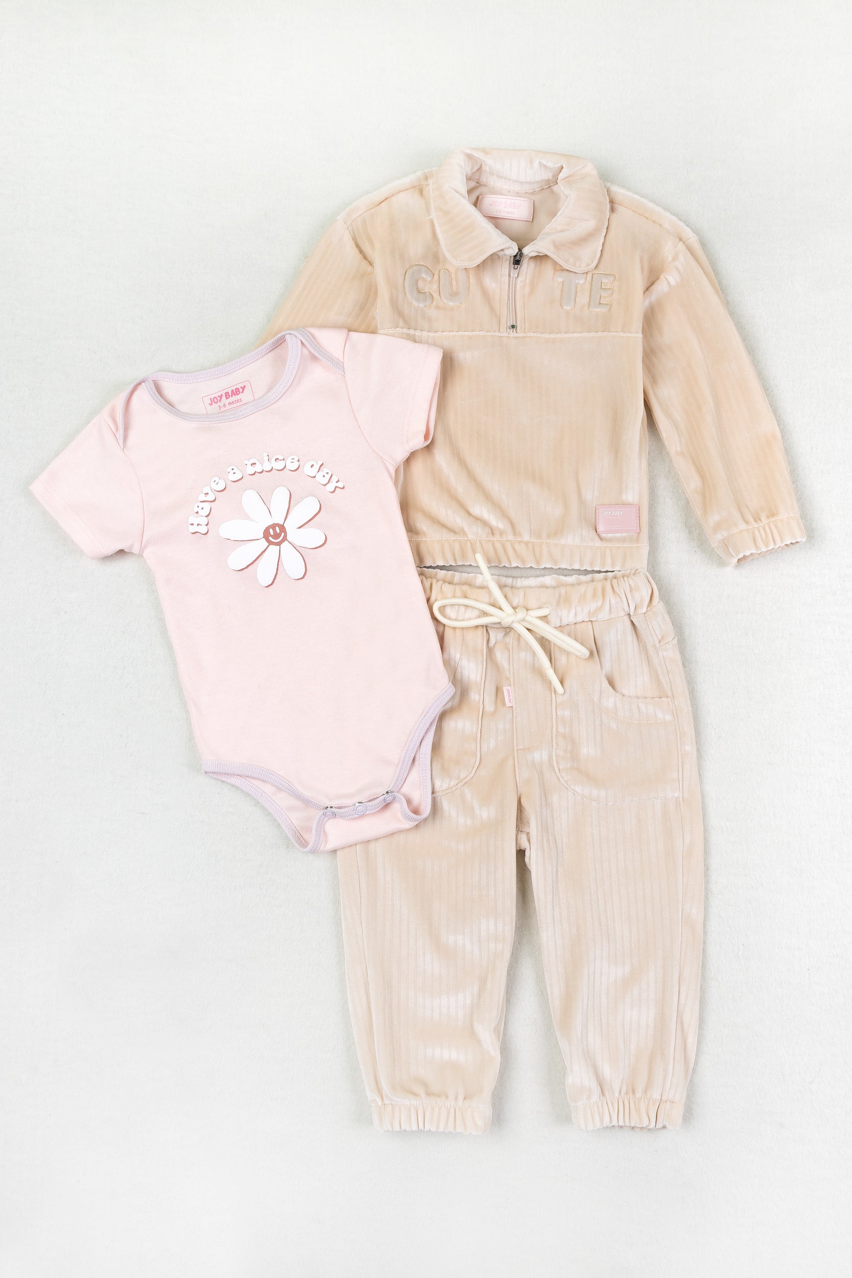 CONJUNTO BEBÉ DEPORTIVO NIÑA ARENA