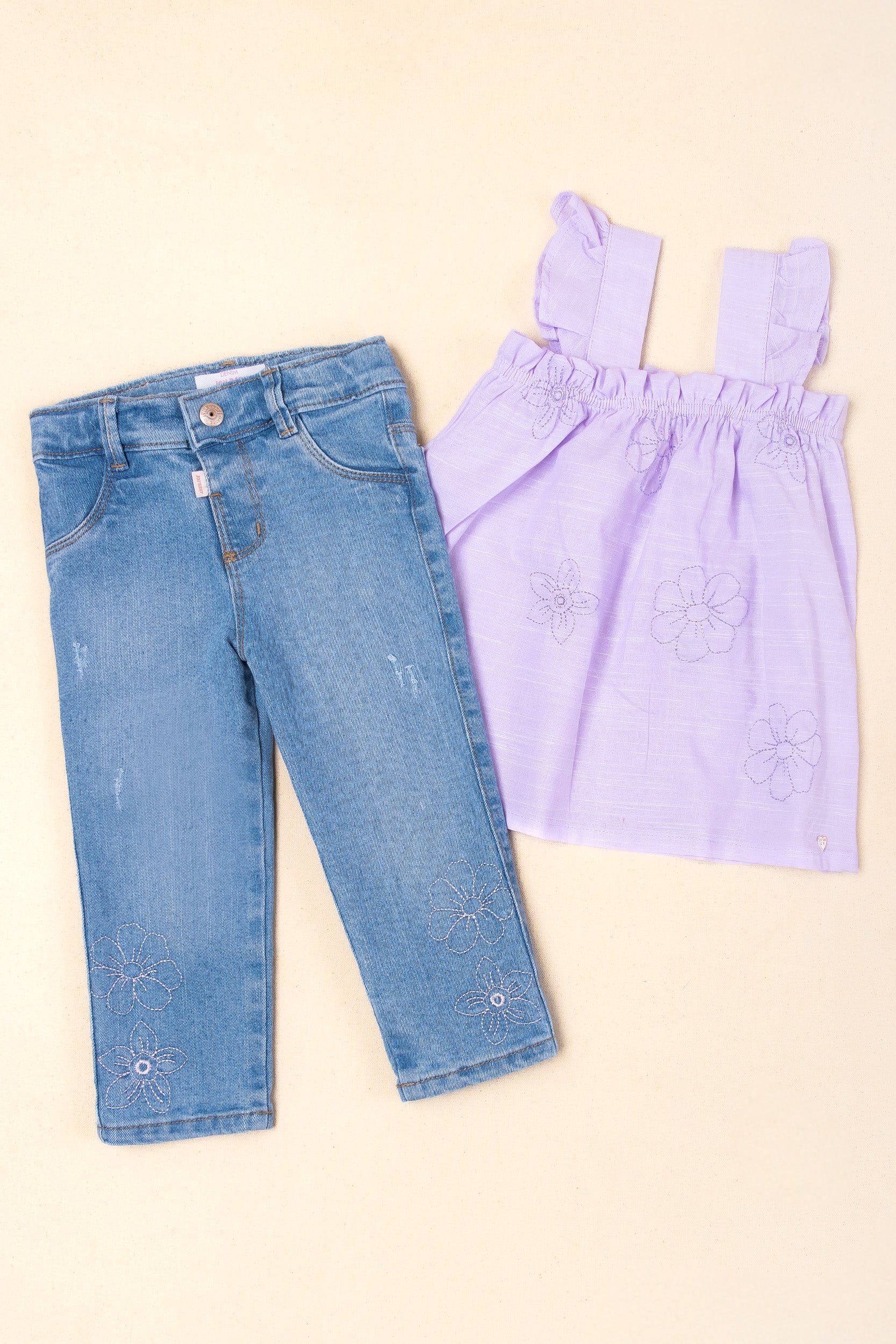 CONJUNTO NIÑA BORDADO MORADO