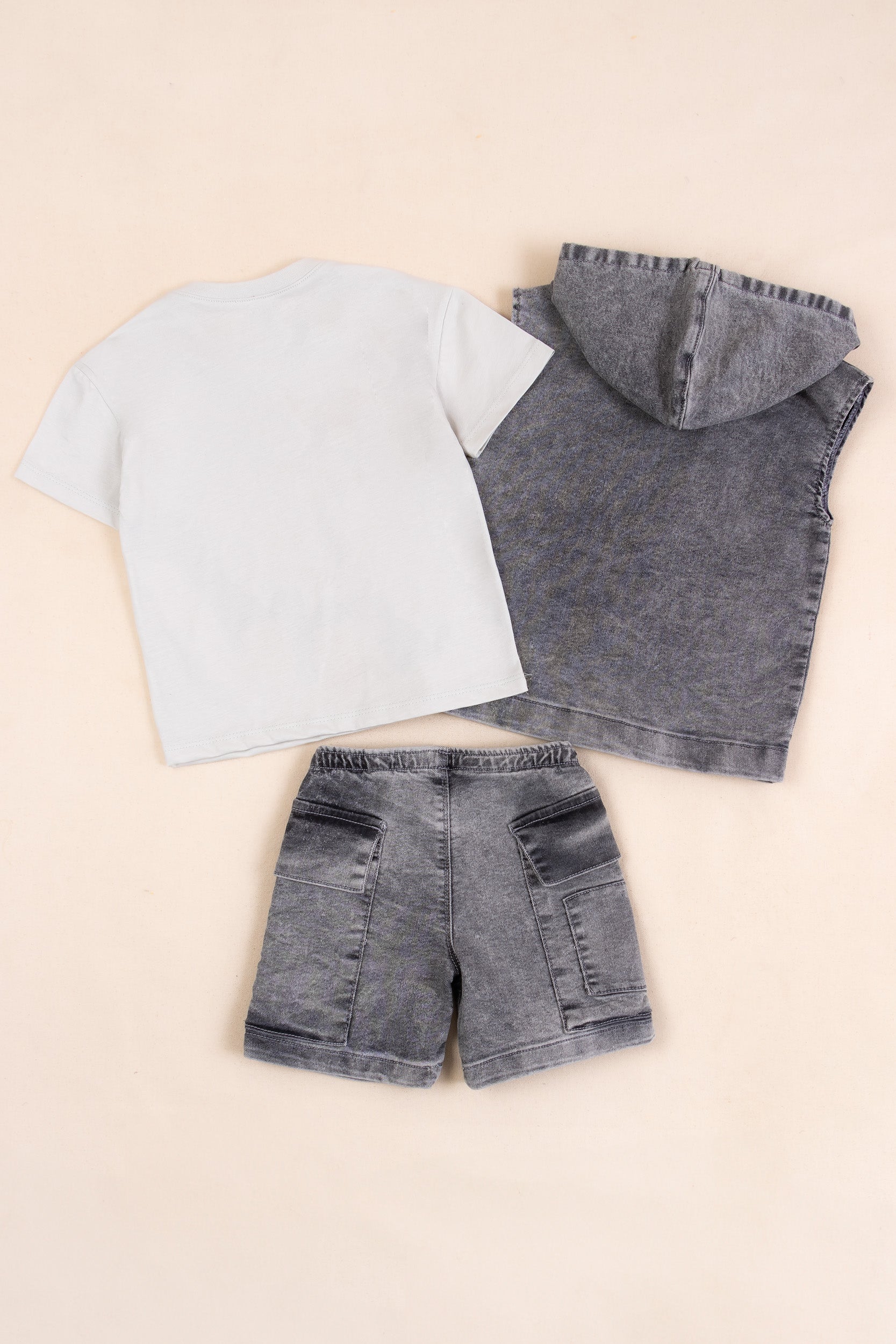 CONJUNTO 3 PRENDAS DINO NIÑO GRIS